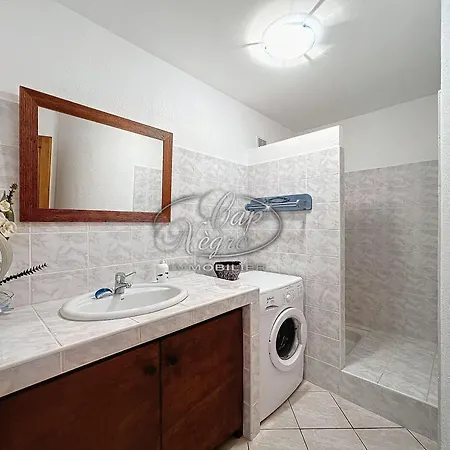 T2 4 Personnes Vue Sur Les Hauteurs De Cavalière Appartement *